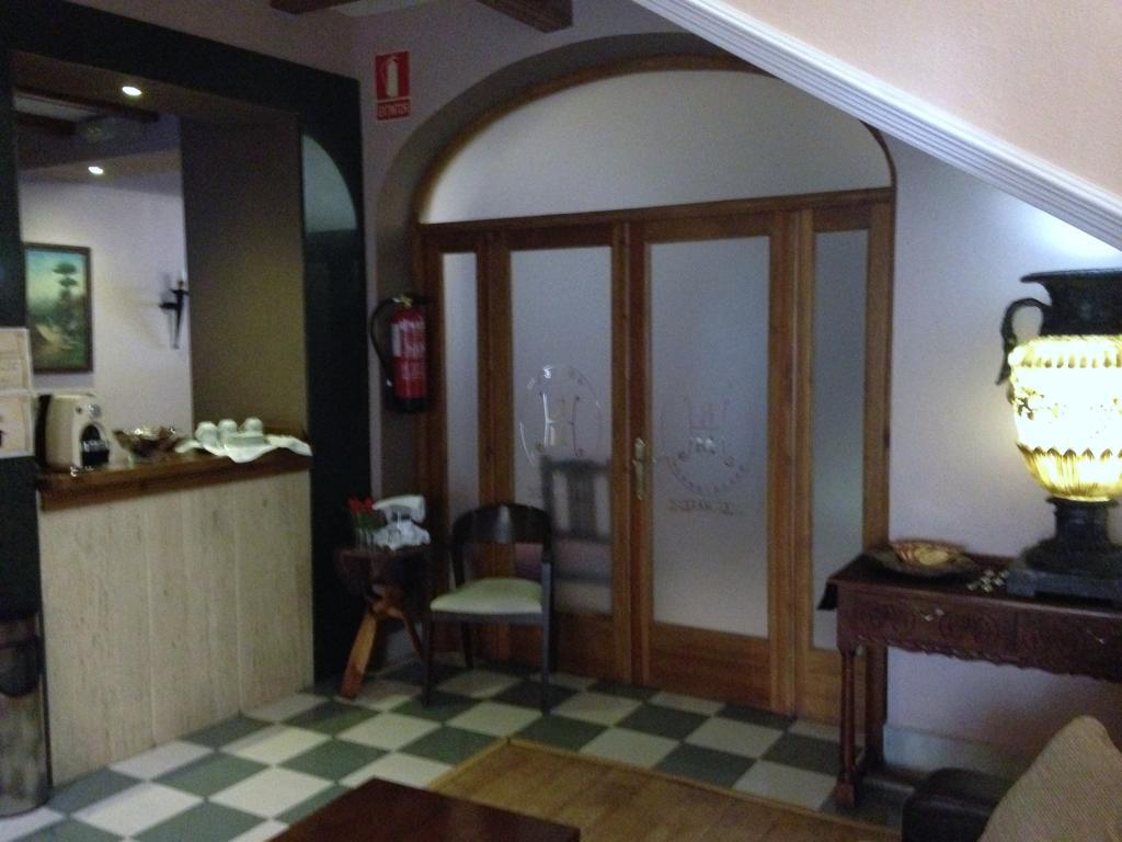 Huéscar Hotel El Mano מראה חיצוני תמונה